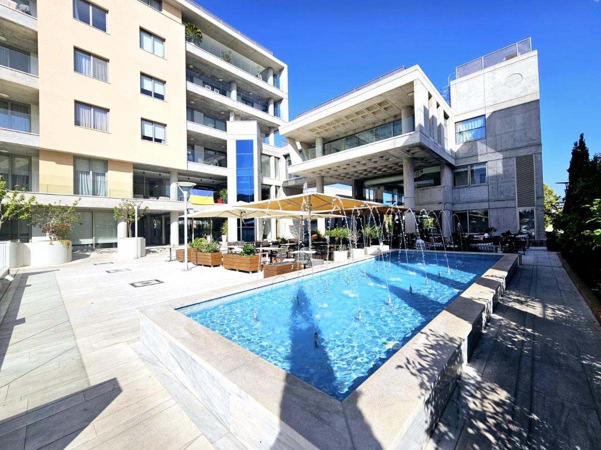 Elysia Park Apartments Paphos Exterior foto